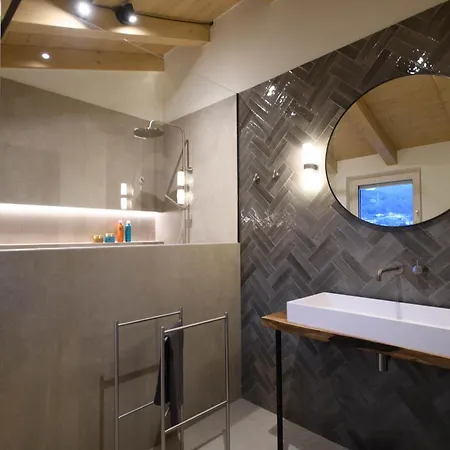 Panzió Gardazen - Luxury - Adults Only Caprino Veronese